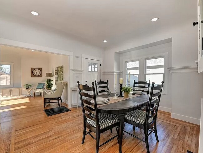 Foto del edificio - 110 Brookview St