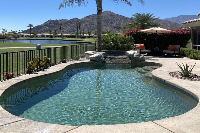 Building Photo - 50500 Cypress Point Dr