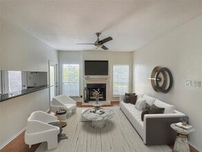 Building Photo - 700 S 1st St