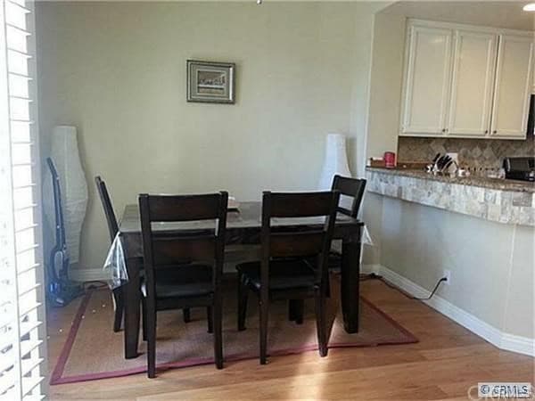 Building Photo - 2736 Monza