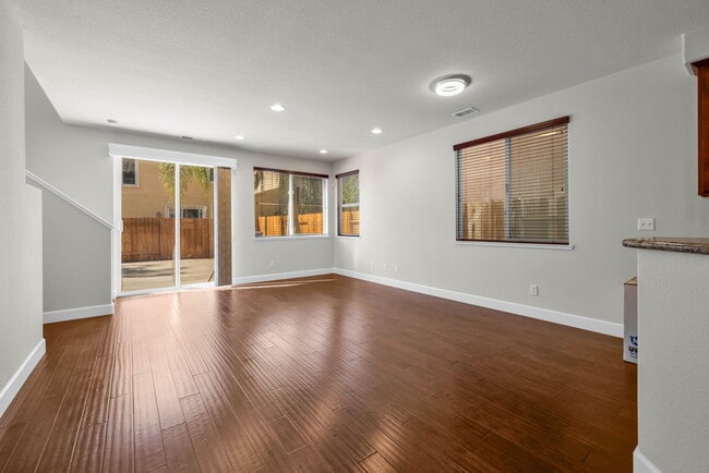 Foto del edificio - 9 Dulcibbella Pl