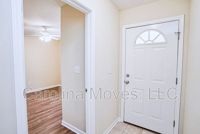 Building Photo - 524 Seays Crest Dr