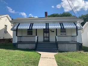 Building Photo - 2536 Carter St