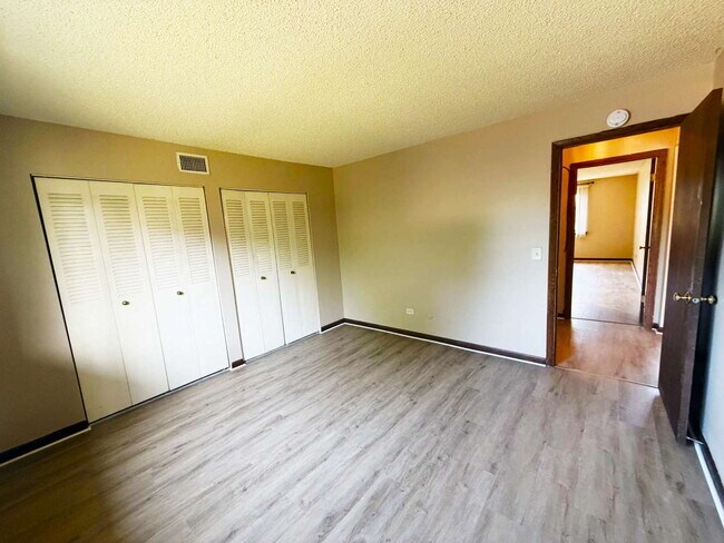 Foto del edificio - 1472 Carol Ct