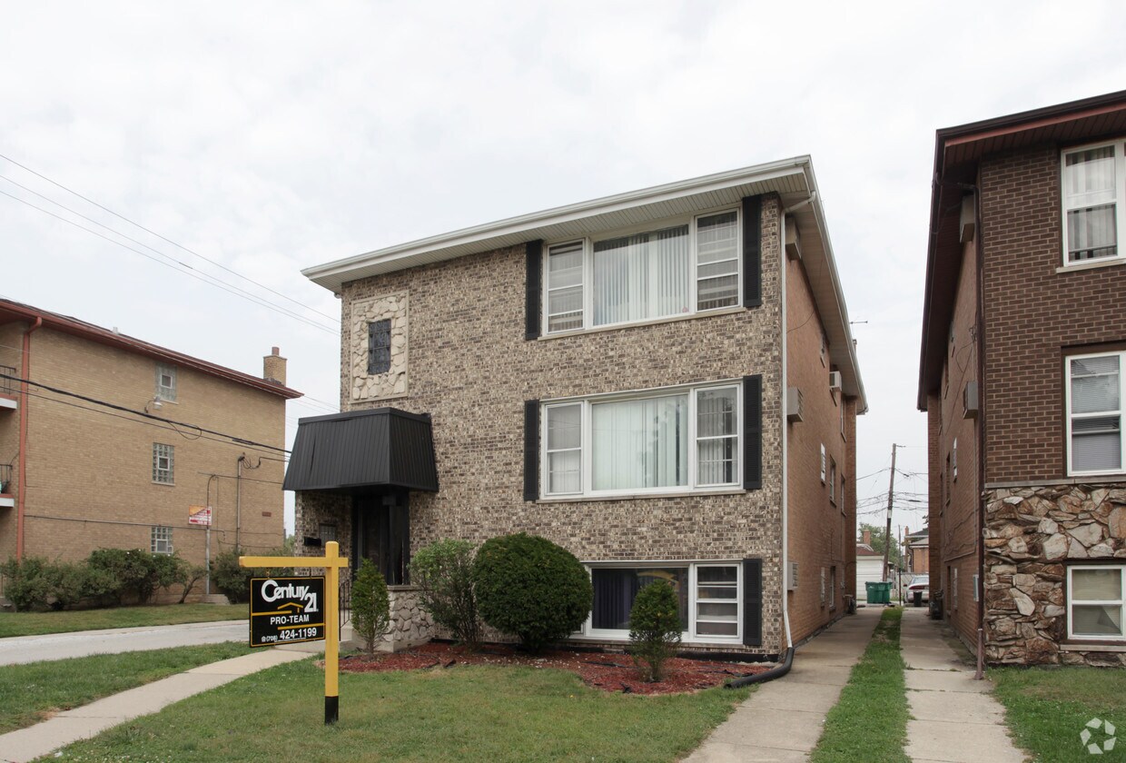 Building Photo - 275 Yates Ave