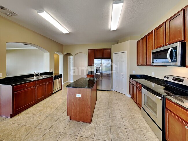 Foto del edificio - 3247 Chessington Dr