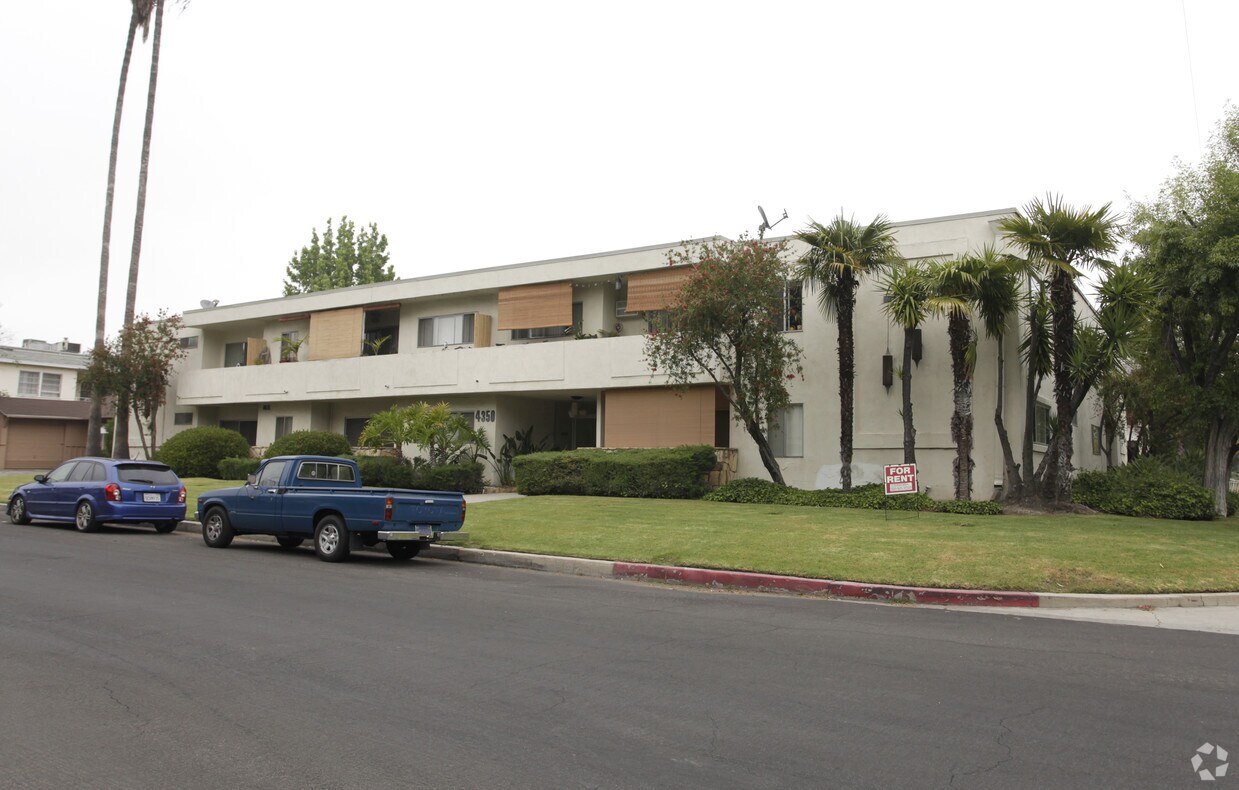 Foto del edificio - 4350 Troost Ave