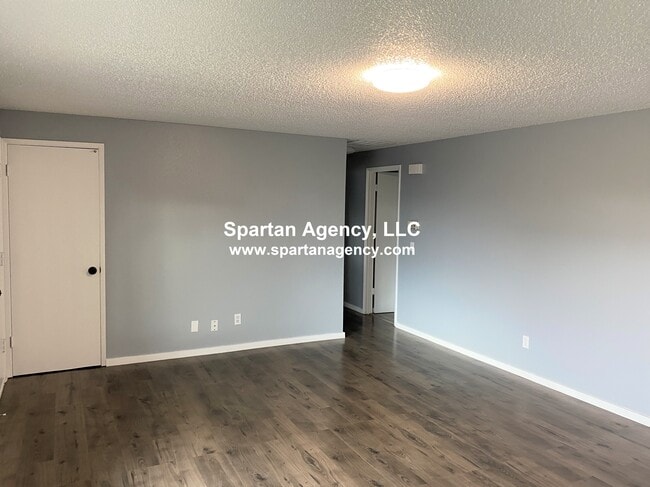 Building Photo - 1307 23rd St NW