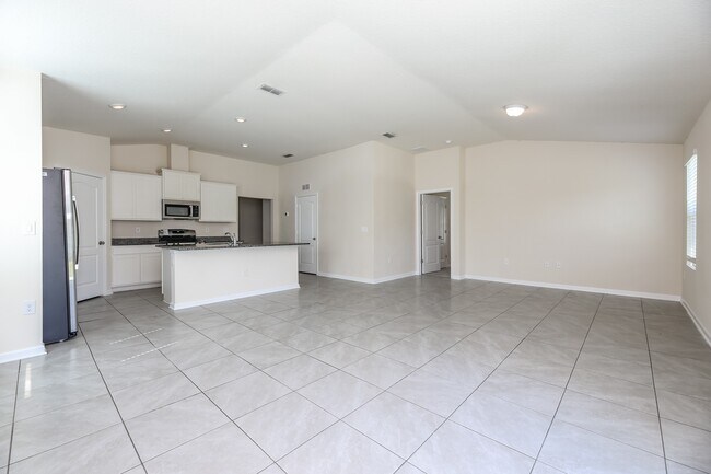 Foto del edificio - 86269 Express Ct