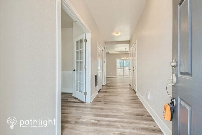 Foto del edificio - 4276 Windmill Drive