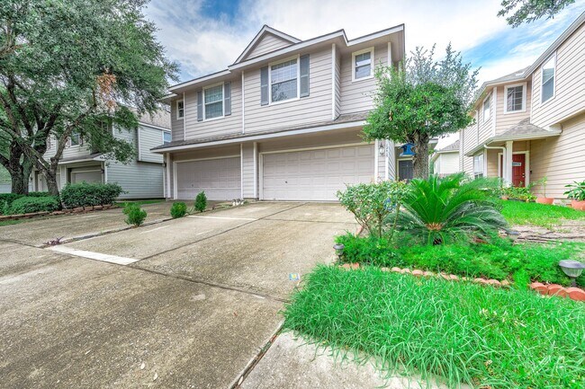 Foto del edificio - 12415 Oriole Lake Way