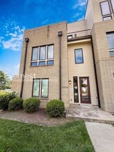 Building Photo - 1302A Montgomery Ave