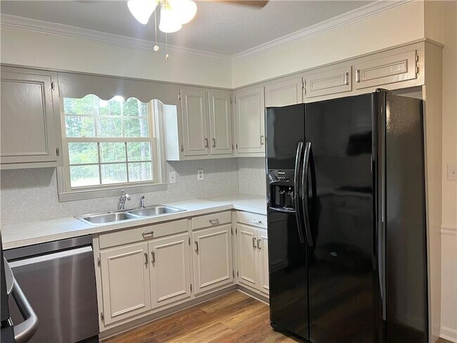 Foto del edificio - 8505 Bells Ferry Rd