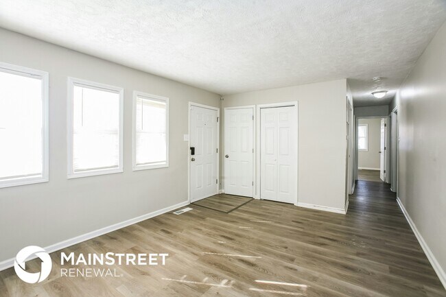 Foto del edificio - 5524 Marilyn Rd