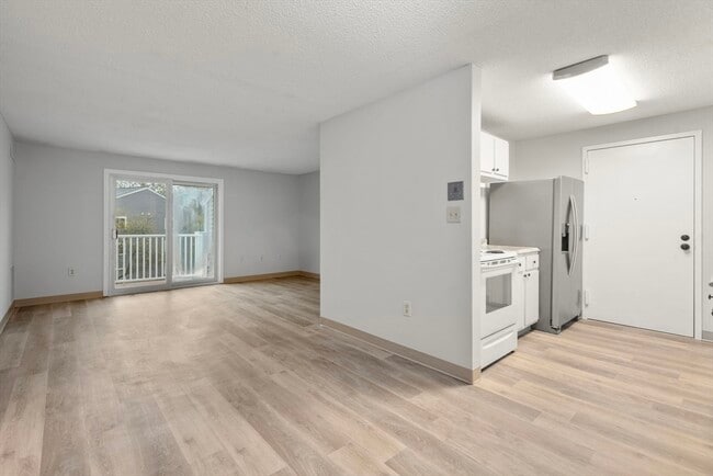 Foto del edificio - 11 Silver Hill Ln