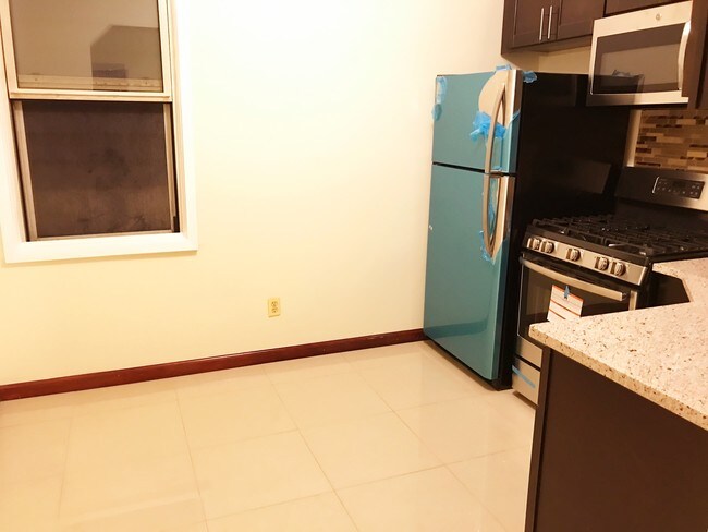 Foto del edificio - 2827 38th St