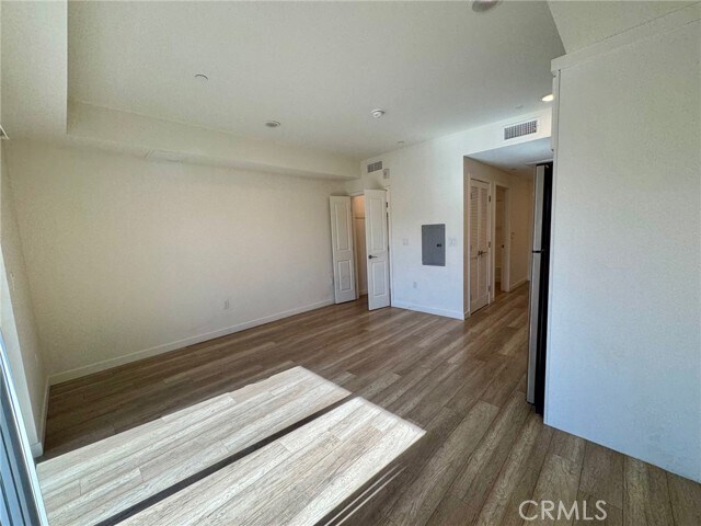 Foto del edificio - 1025 S Berendo St