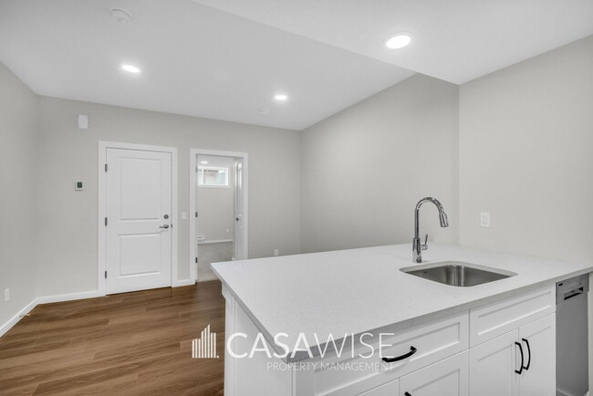 Building Photo - 20935-20925 25 Ave NW