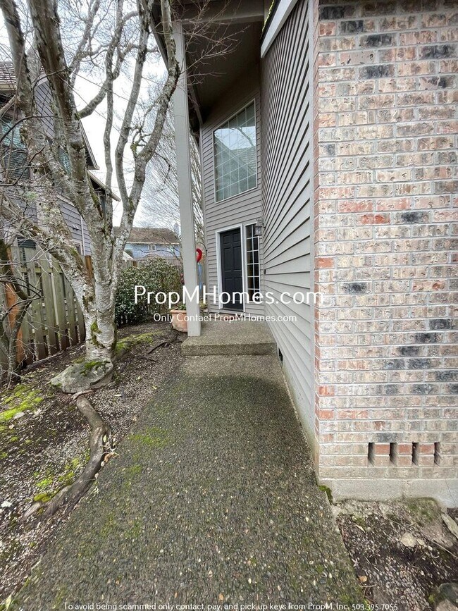 Building Photo - Wonderful Four Bedroom Home in Westlake!