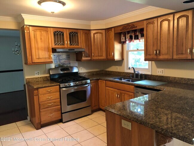 Foto del edificio - 4 Afton Rd