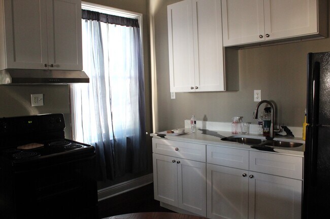 Foto del edificio - 1908 Esplanade Ave