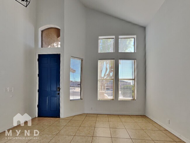 Foto del edificio - 22032 N 33rd Dr