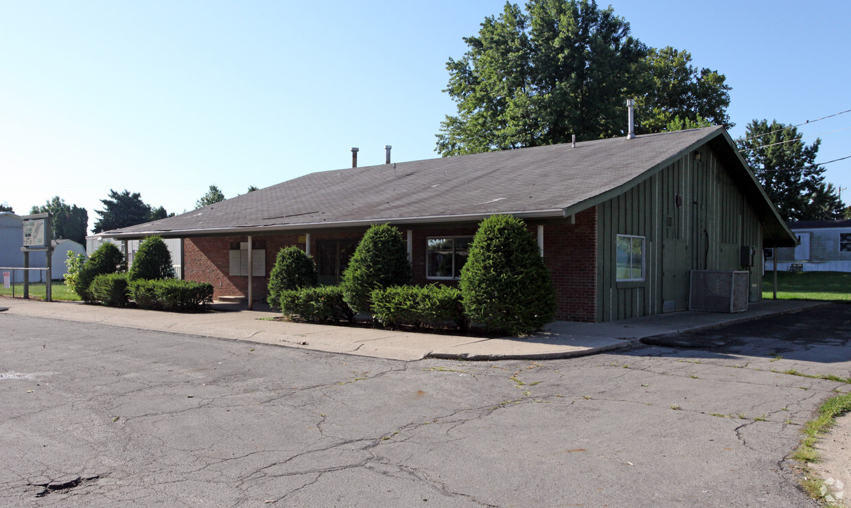 Building Photo - Greenfield Estates MHC