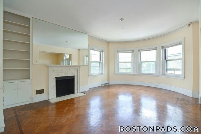 Foto del edificio - 923 Beacon St