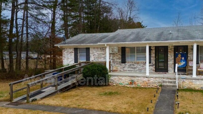 Building Photo - 2936 Mynatt Rd