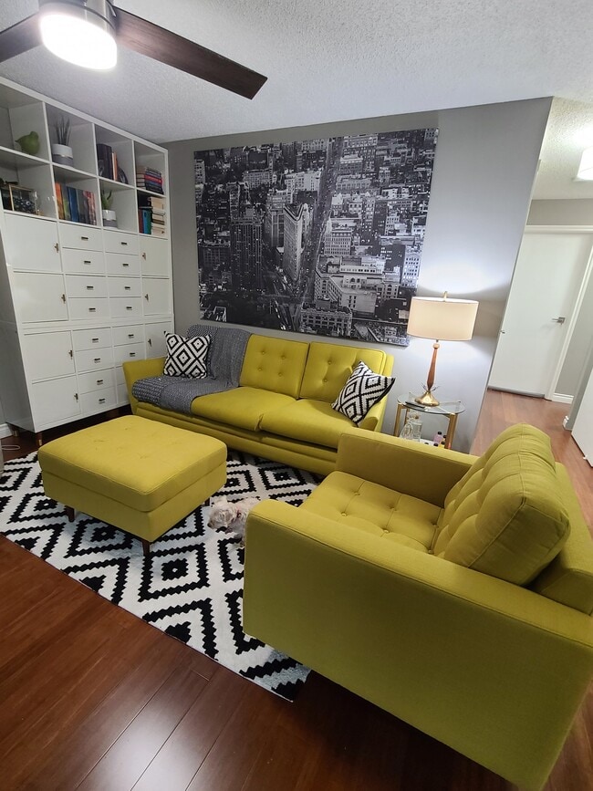 Photo - 17430 Ambaum Blvd S Apartment