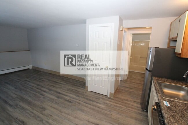 Foto del edificio - 28 Ivy Ln