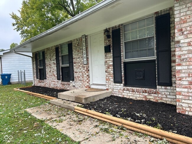 Building Photo - 10206 Meadowlark Dr