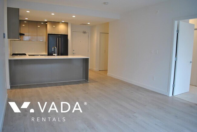 Building Photo - Virtuoso 2 BR APT Rental 403-3581 Ross Dr Vancouver: VADA