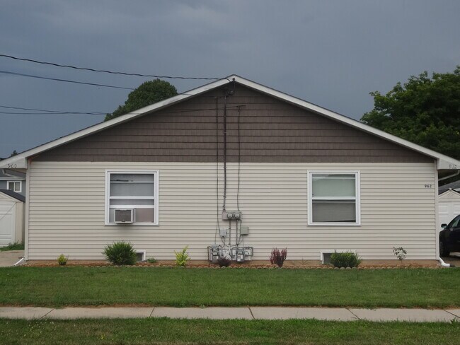 Foto del edificio - 962 Grove St