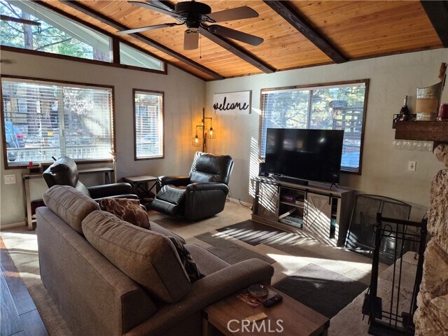 Foto del edificio - 1150 Pine Ridge Ln