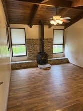 Building Photo - 2664 Samoan Wy