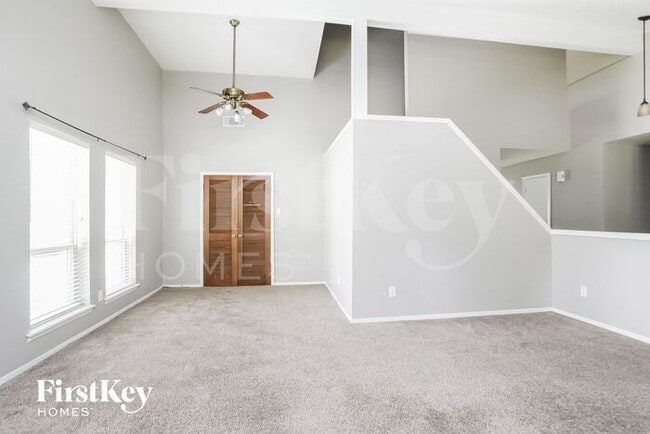Foto del edificio - 3922 Maple Heights Dr