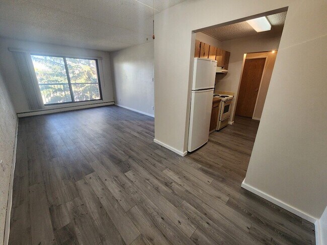 Photo du bâtiment - 7 Park Ln Dr