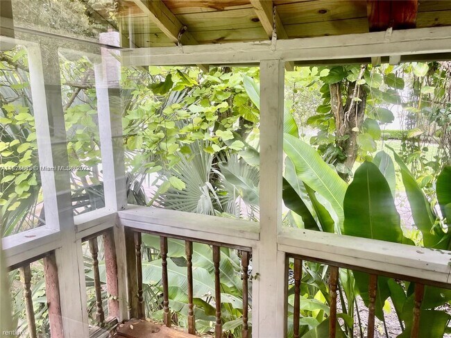 Building Photo - 3 br, 2 bath Townhome - 6 55 41 .49 AC M/L...
