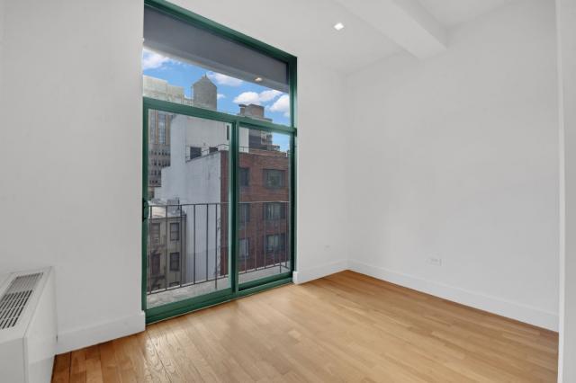 Building Photo - 2 bedroom in New York NY 10010