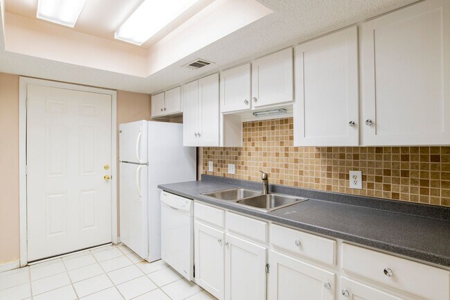 Foto del edificio - Great Townhouse in Central Pensacola