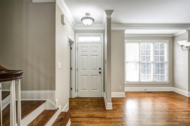 Foto del edificio - 7 Chief Matthews Rd