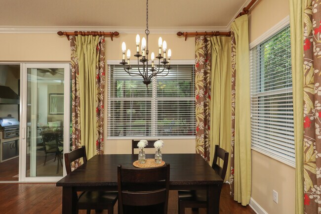 Foto del edificio - 15527 Leven Links Pl