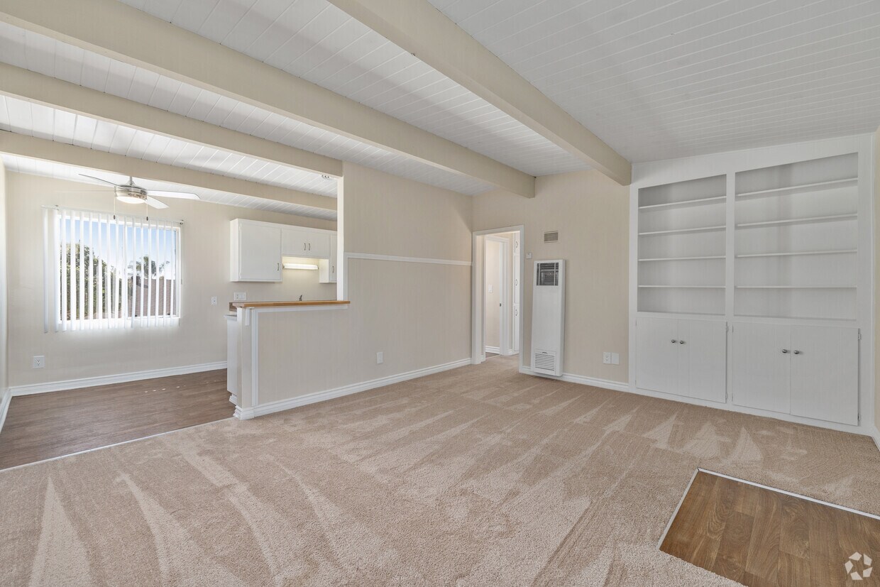 Foto principal - Sea Breeze Garden Apartments