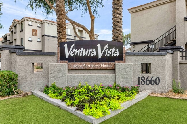 Building Photo - Ventura Vista