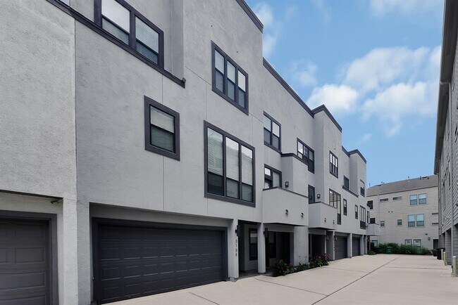 Foto del edificio - 3104 Hamilton St