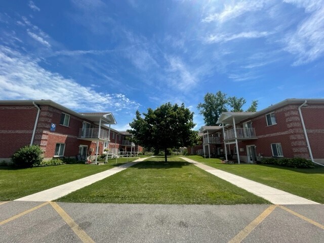 Photo du bâtiment - Wallaceburg Apartments