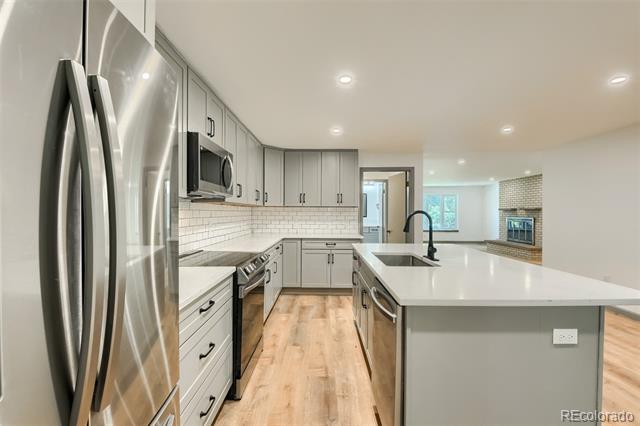 Foto del edificio - 3735 Benton St