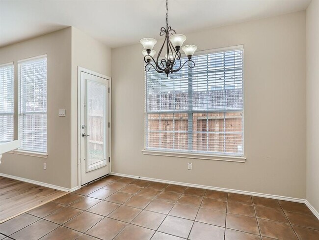 Foto del edificio - 2632 Century Park Blvd