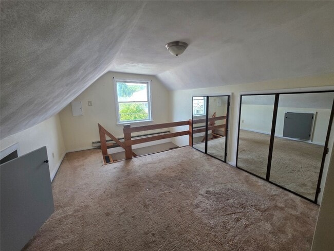 Building Photo - 318 Odell Ave